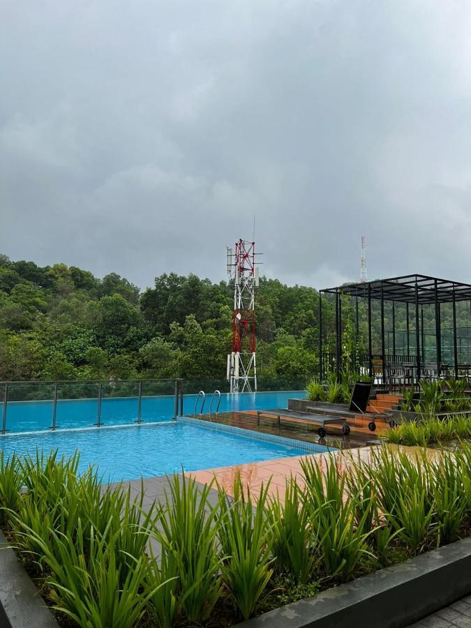 Ilsham Guest House @ Seroja Hills Bbst Sepang Eksteriør bilde